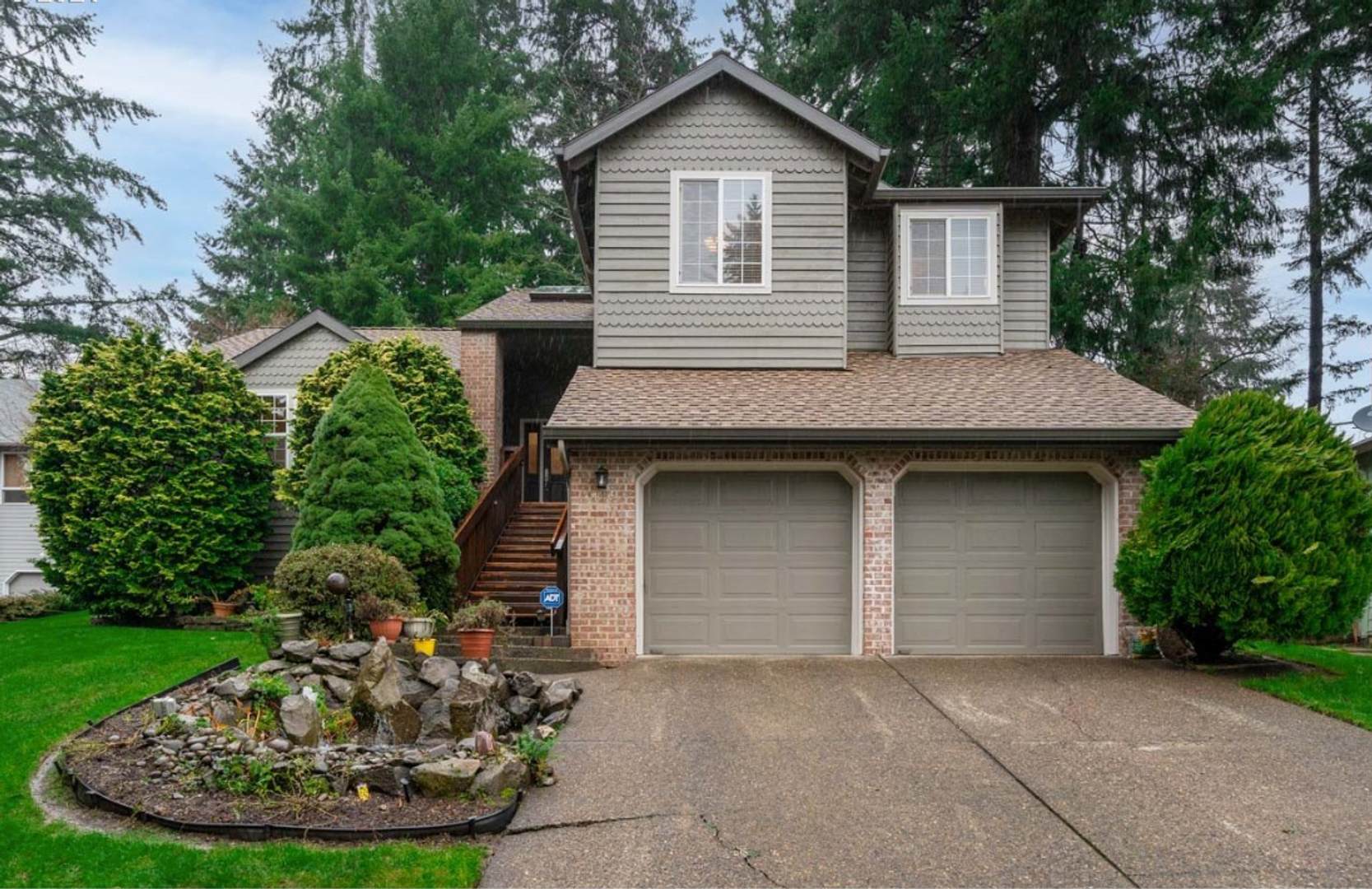 Beautiful Updated 3 Bedroom Home Located On A Large Lot In A Cul De Sac Close To Meridian Park Hospital Pets Welcome – photo 1