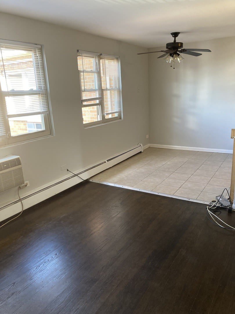 2420 W Berwyn Avenue – photo 3