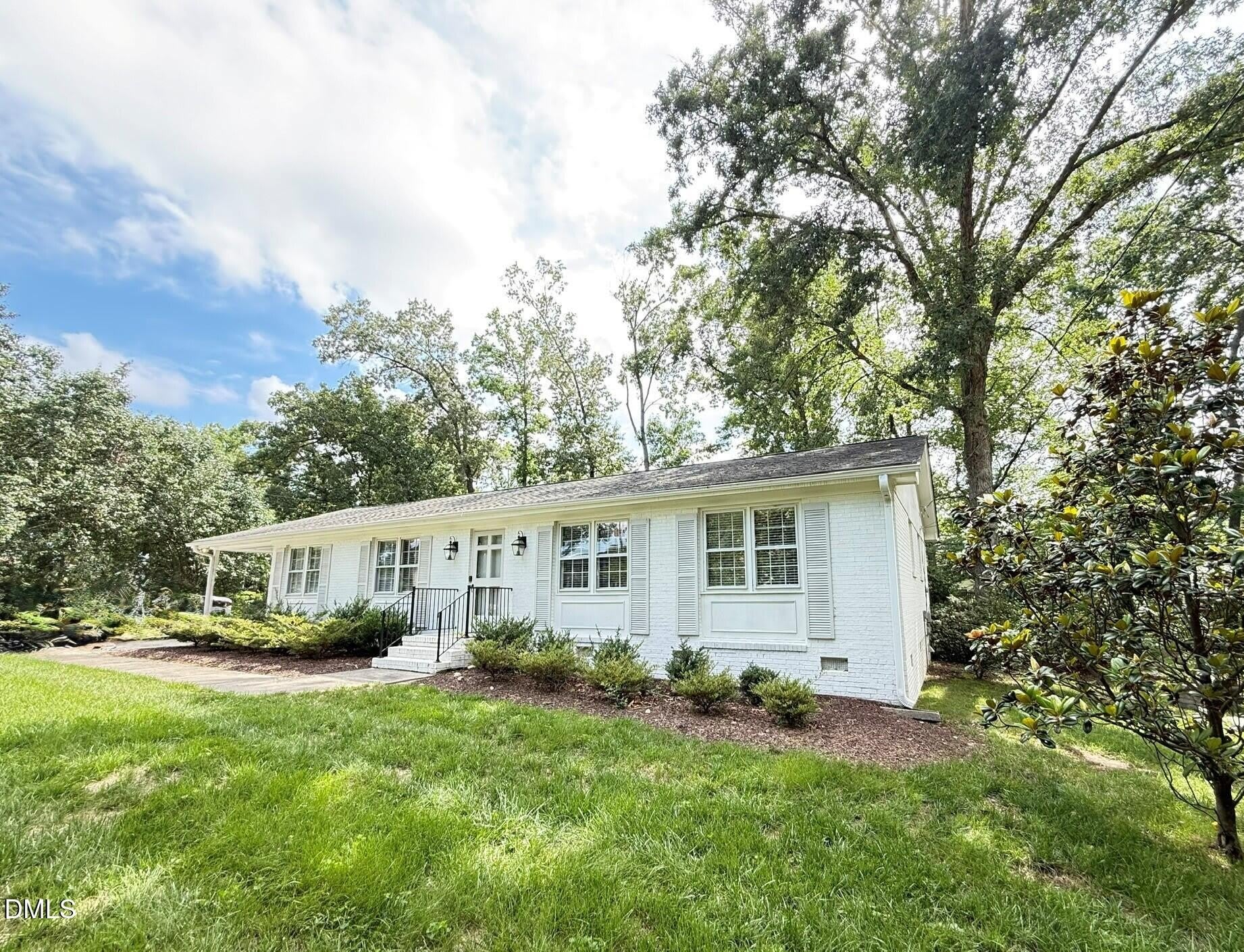 212 Sampson Street – photo 2