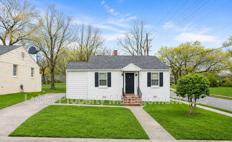 1047 Randle St – photo 1