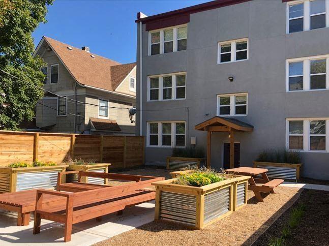 W Apartments – photo 1
