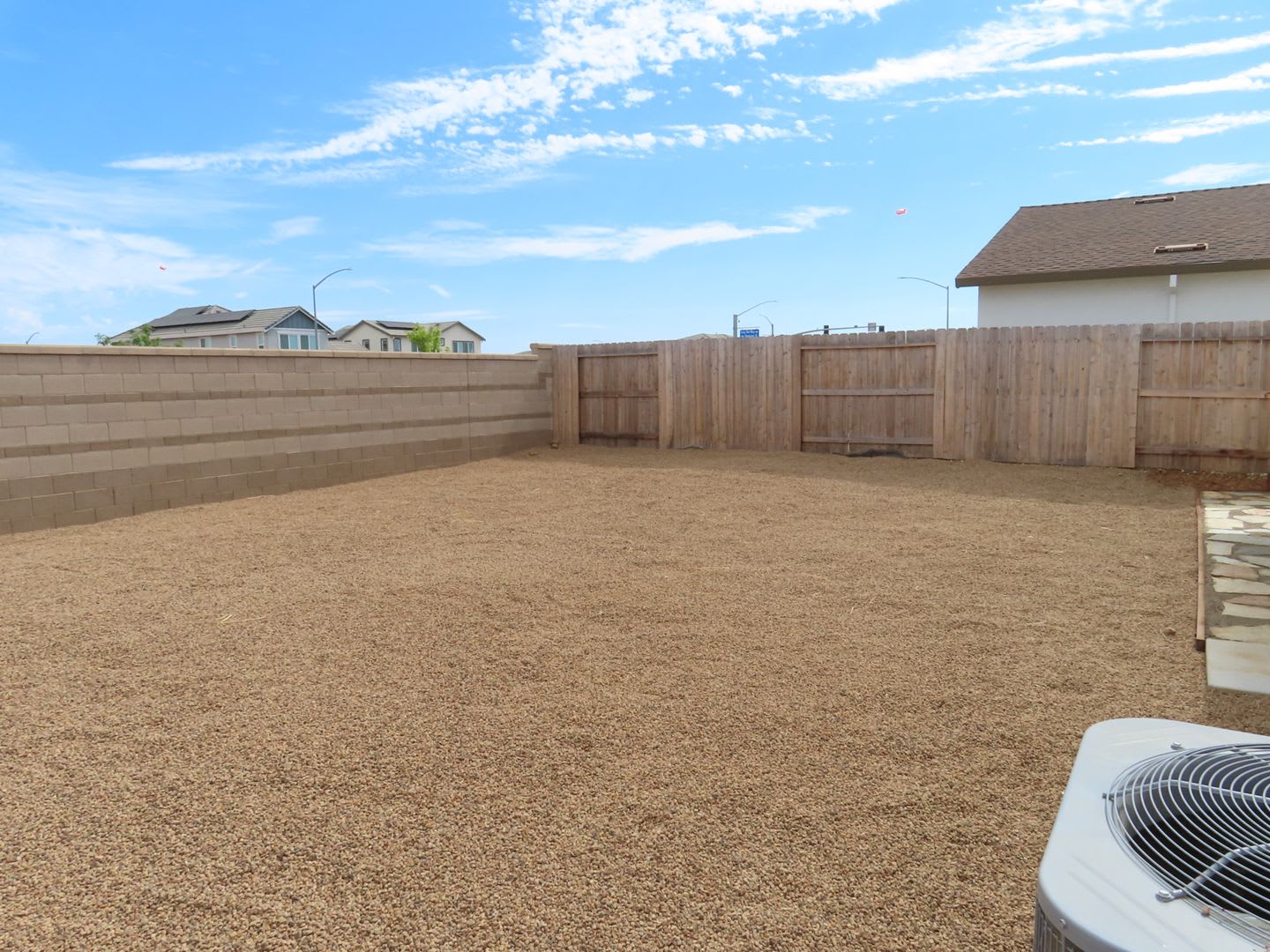 FOR RENT – photo 3