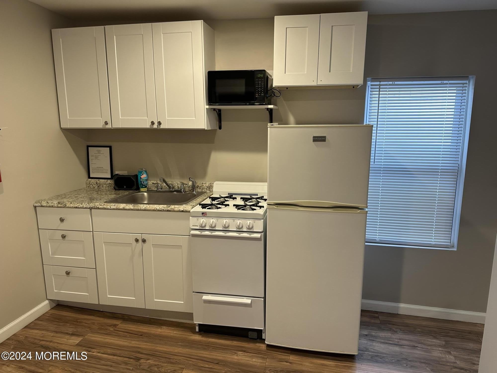 408 16th Avenue – photo 3