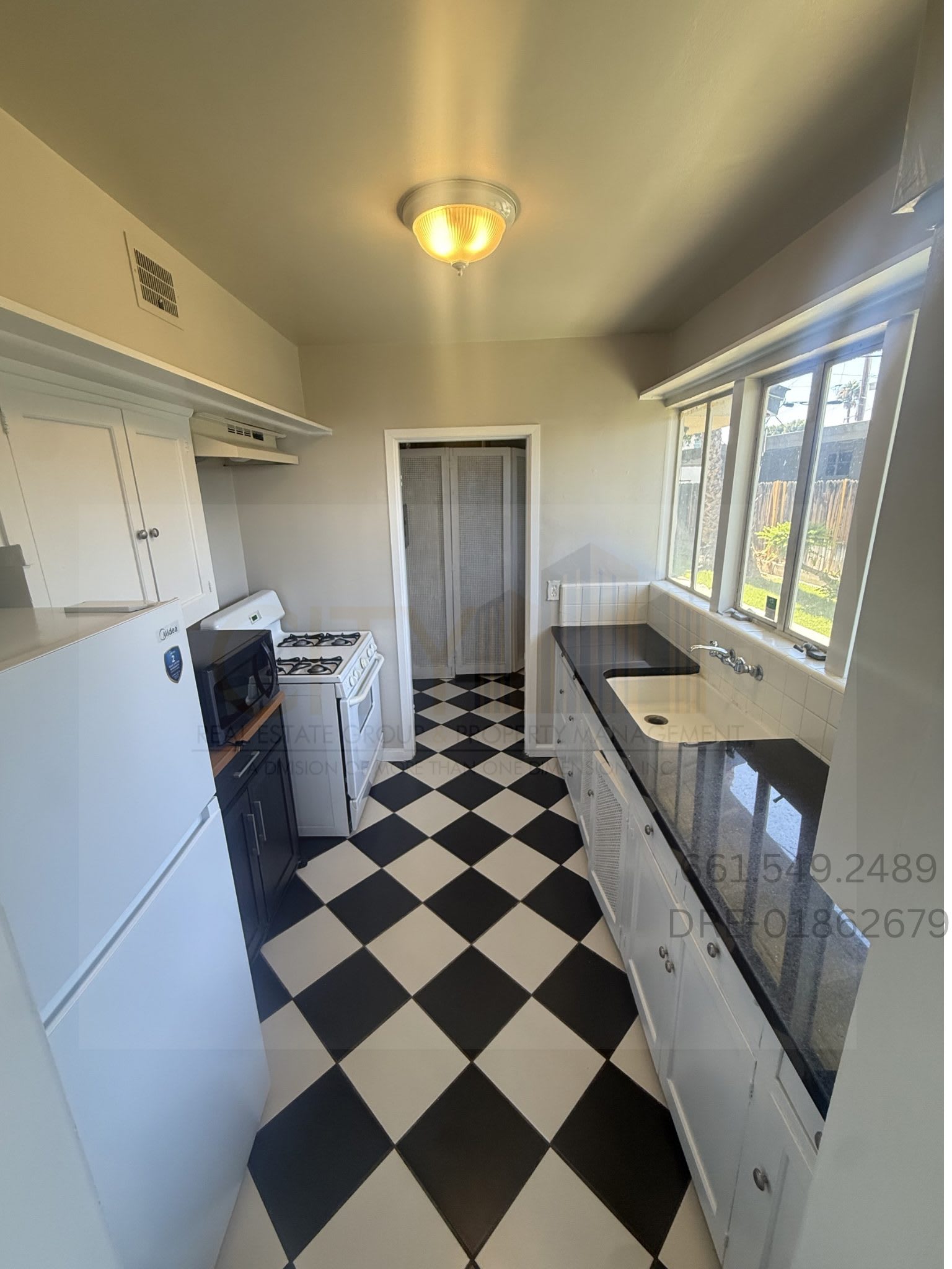 2315 E Street – photo 3