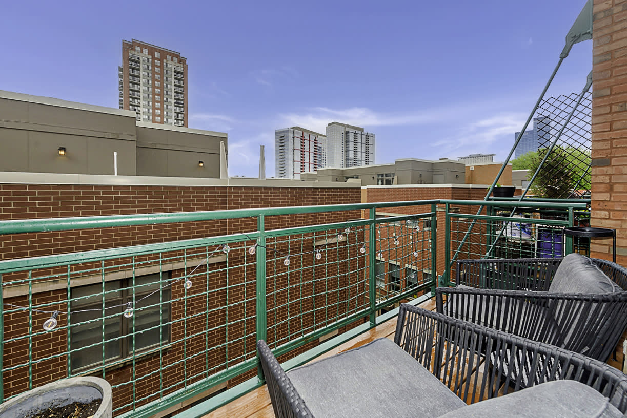 1727 S Indiana Ave – photo 4