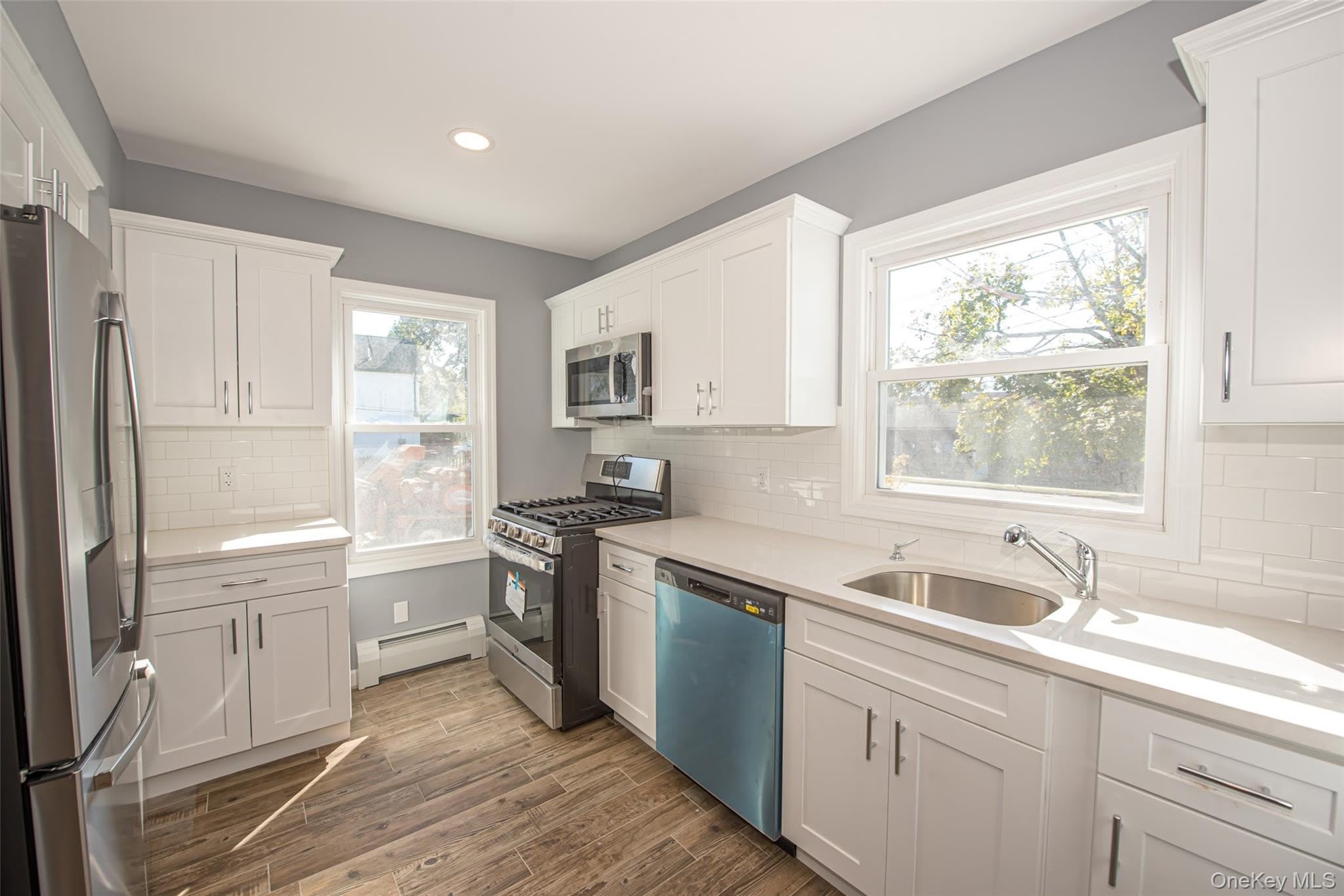 76 Amity Street – photo 3