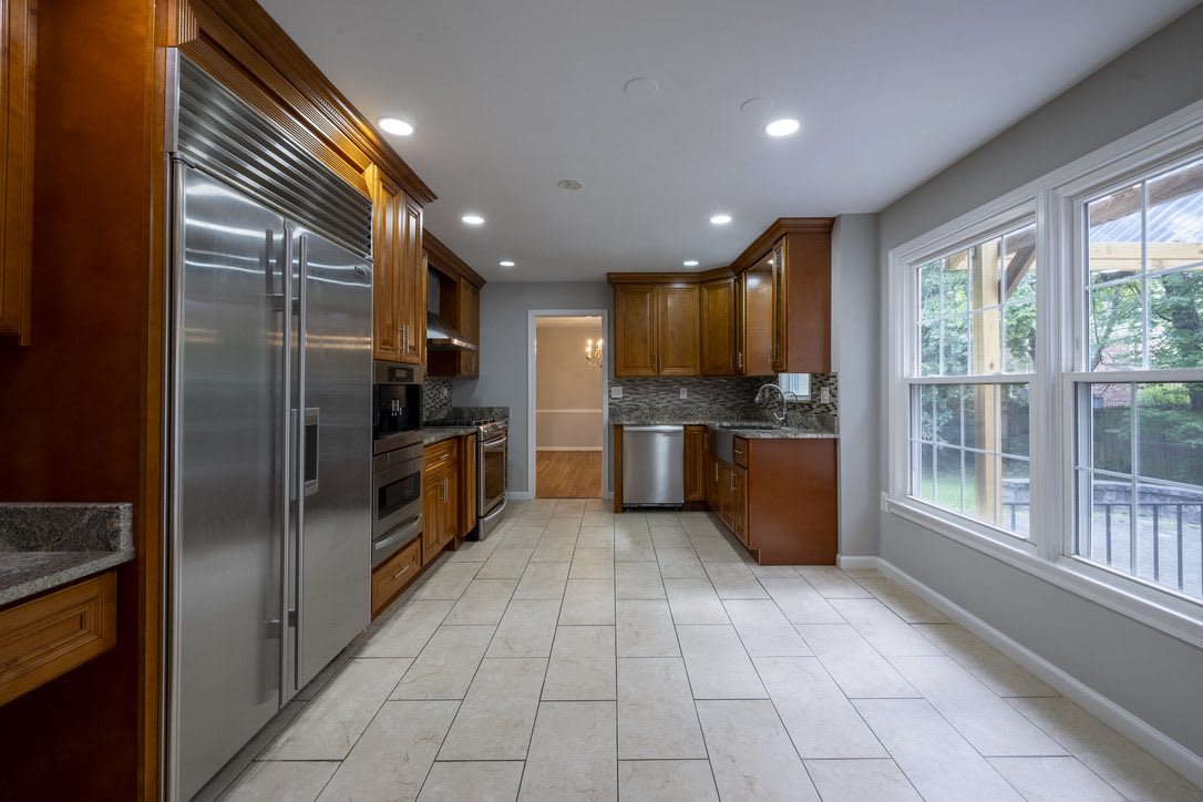 8808 Liberty Lane – photo 4