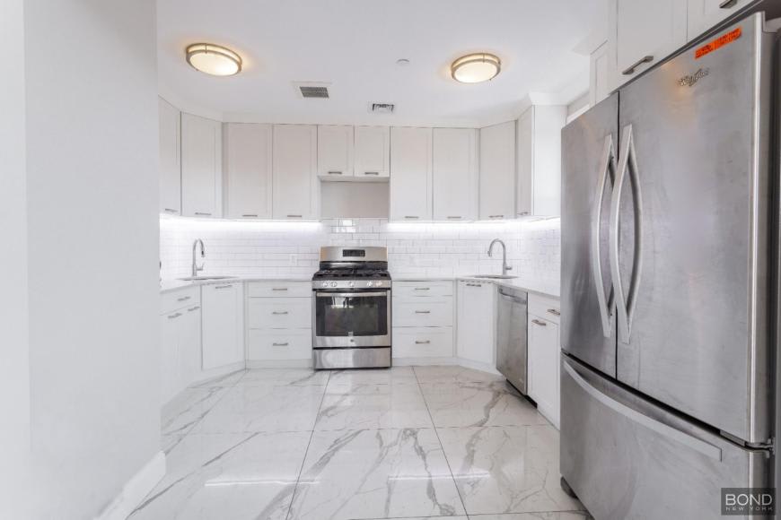 543 Brooklyn Avenue – photo 5