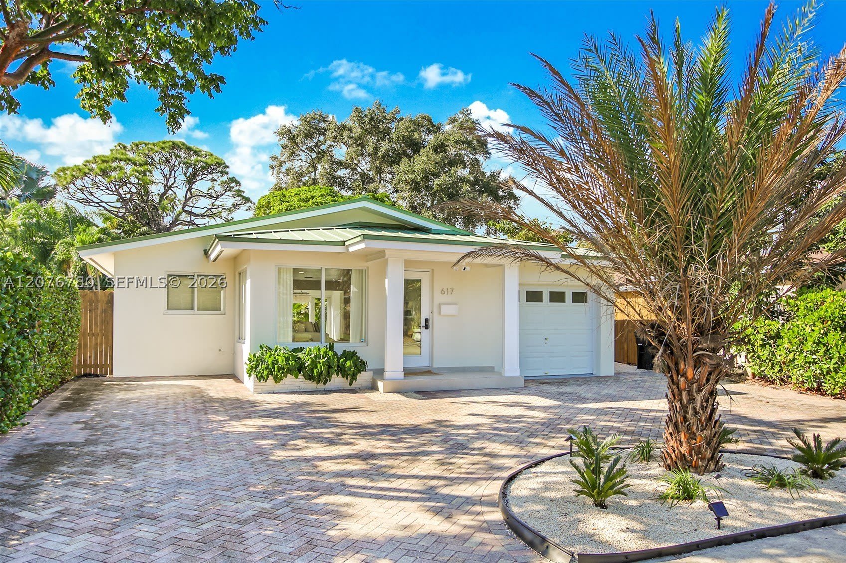 617 Sw 5Th Ave – photo 1