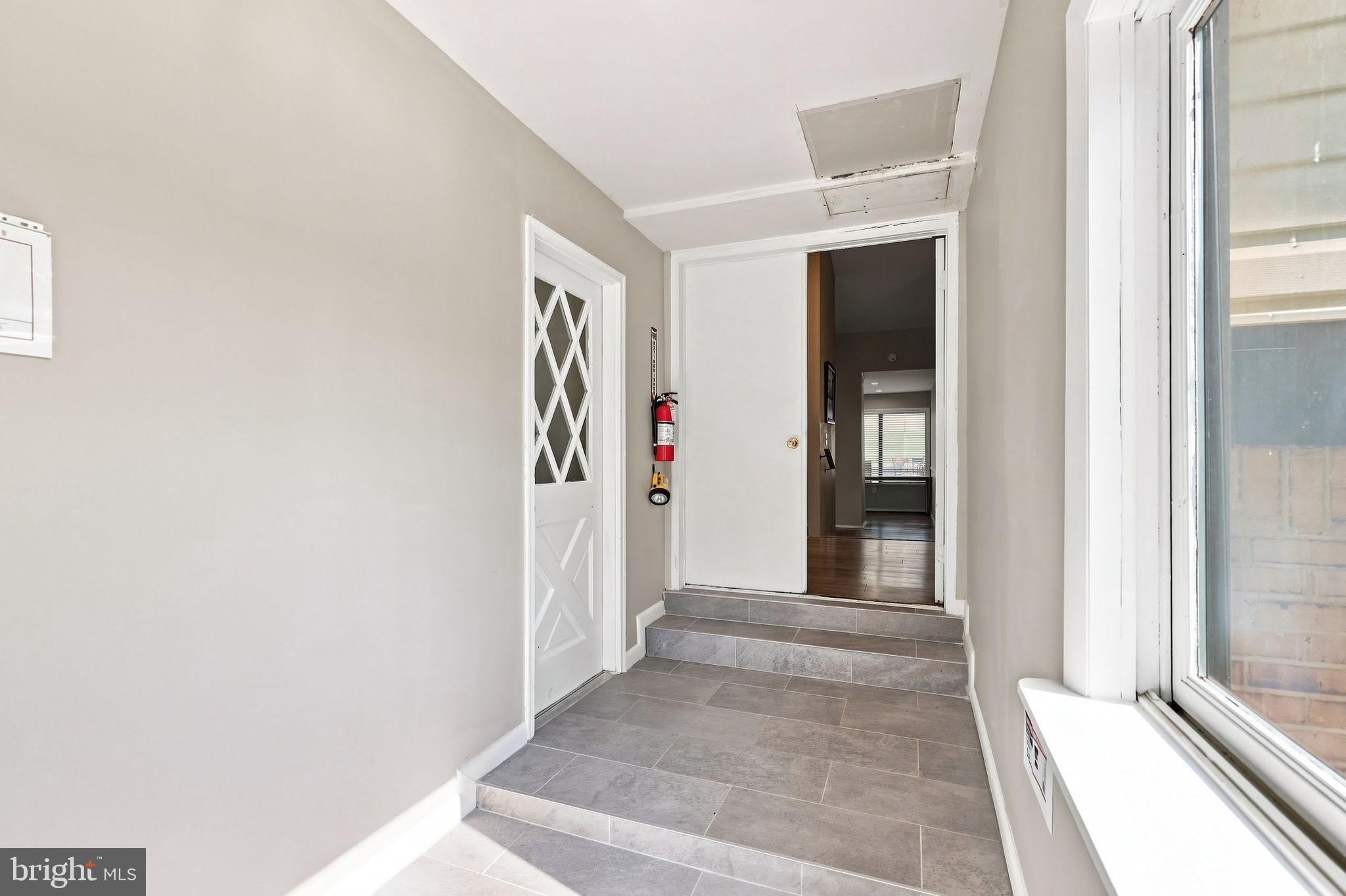 109 BISCAYNE Court – photo 4
