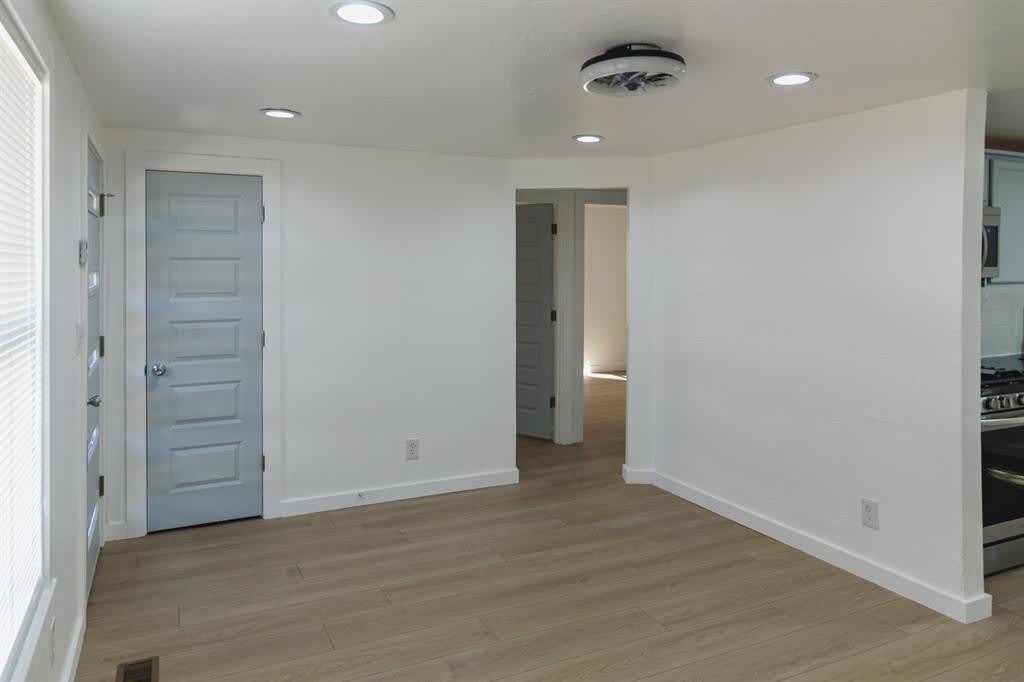 2412 SE 47th Street – photo 4
