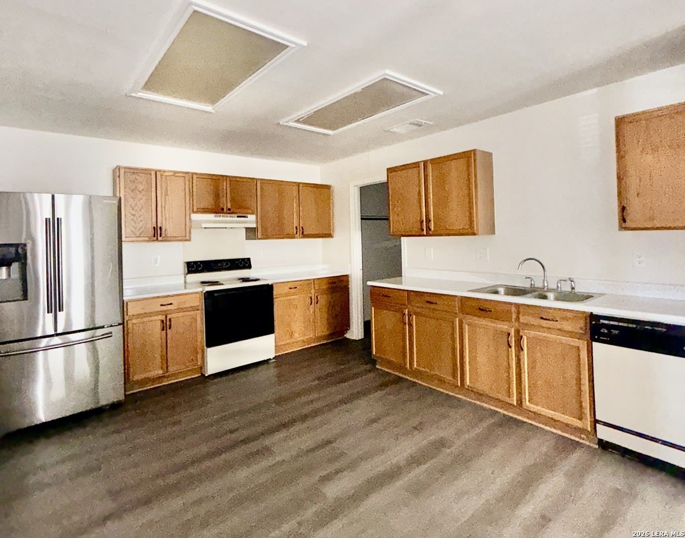 9742 Misty Plain Dr – photo 3