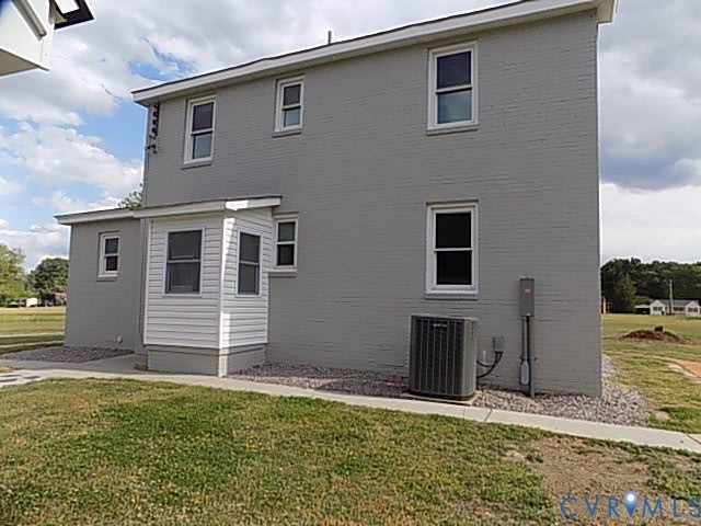 5300 River Road – photo 2