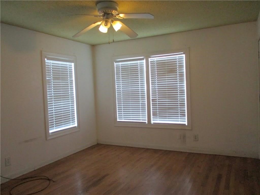 3530 S Alameda Street – photo 2