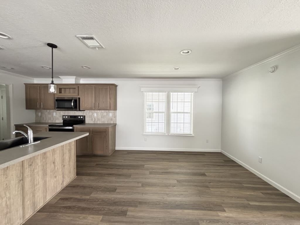 7443 43rd Way N – photo 5