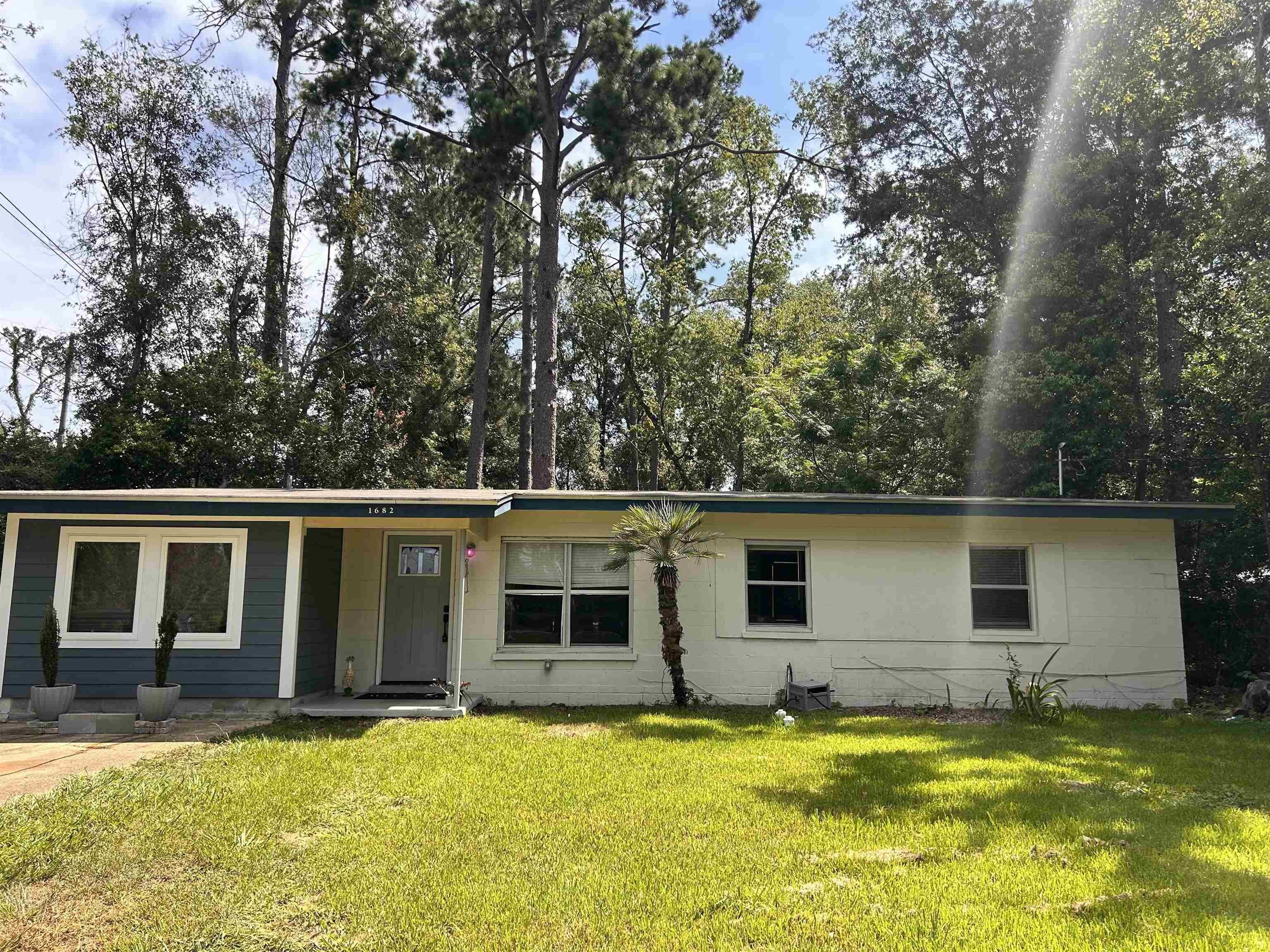 1682 Mayhew Street – photo 1