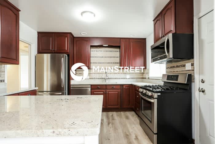 12735 East 13Th Avenue – photo 5