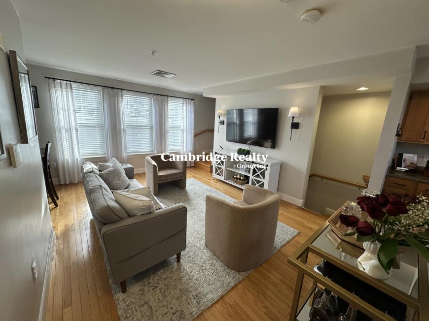 132 Library St – photo 3