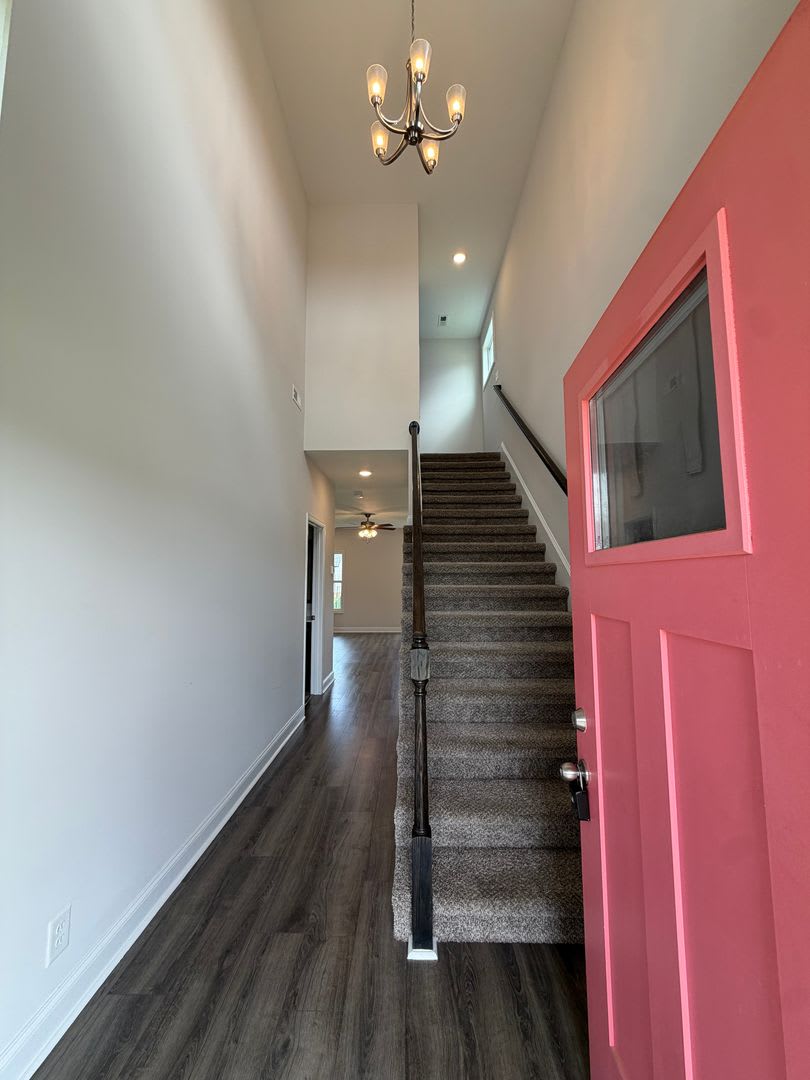4 Bedroom Dog Friendly Home For Rent Near Post – photo 4