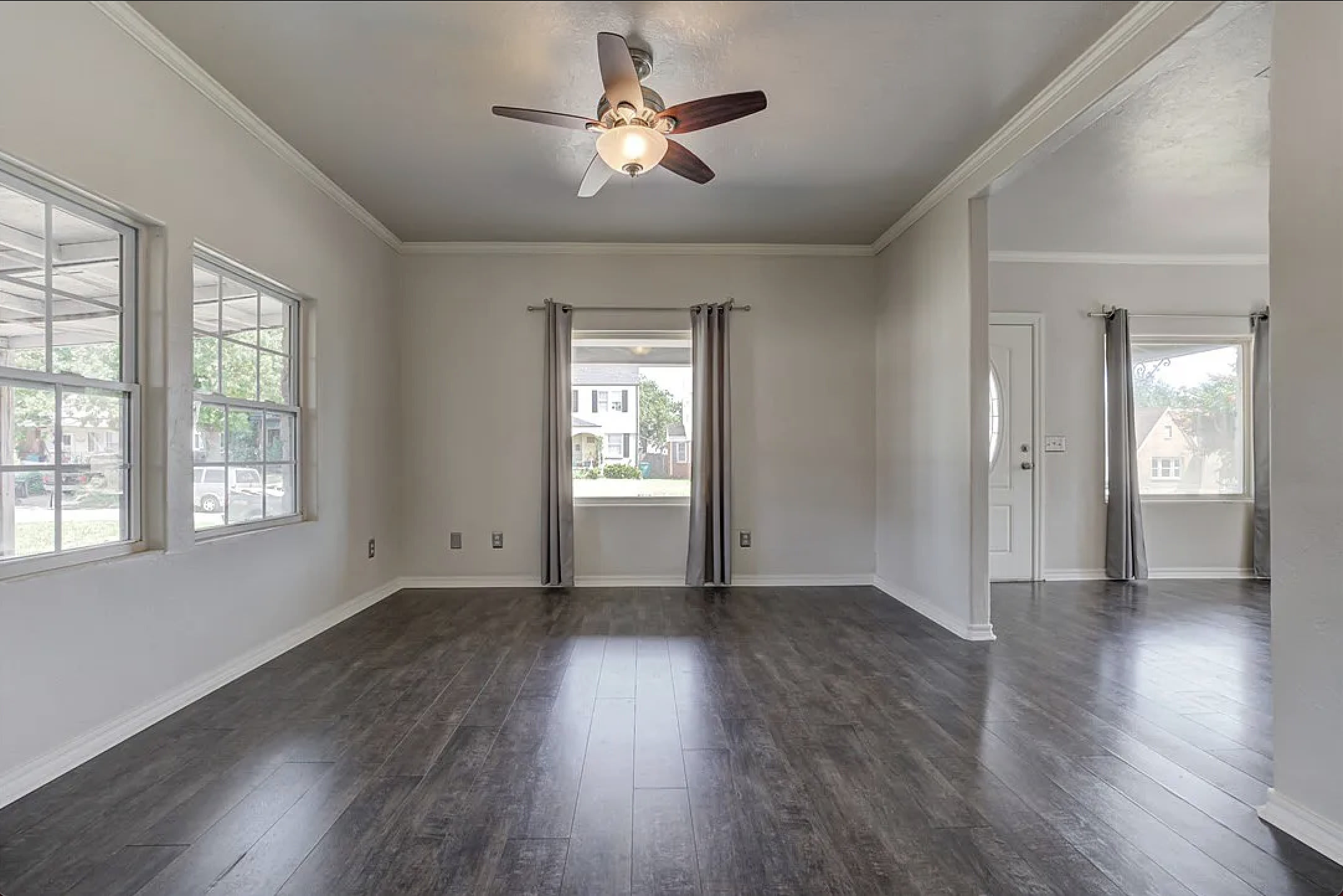 1130 Nw 49th St – photo 4