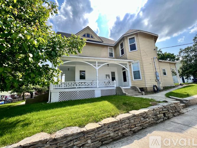 312 North 3rd Street – photo 2