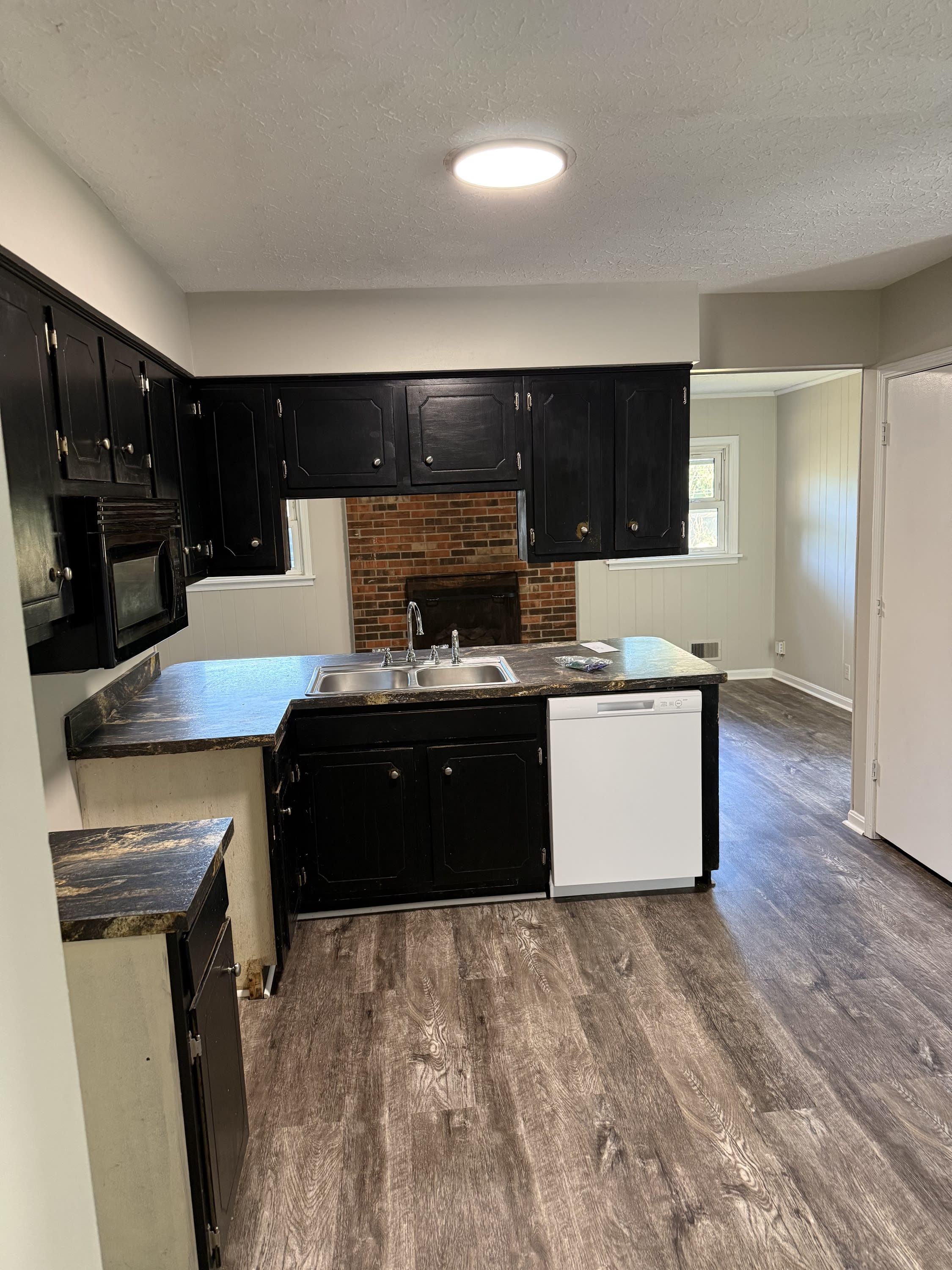 7604 Carmil Court – photo 4