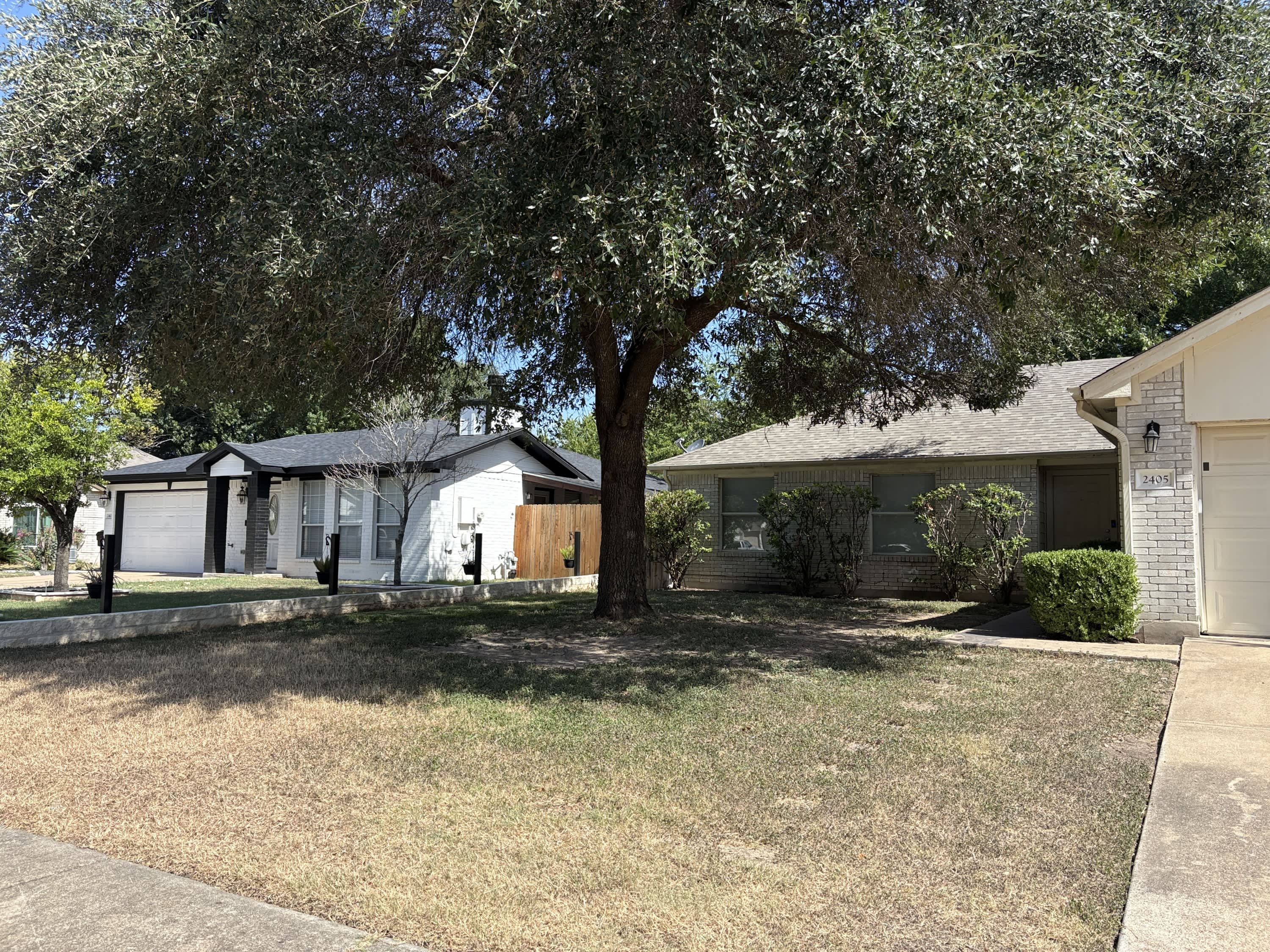 2405 Wisteria Way – photo 3