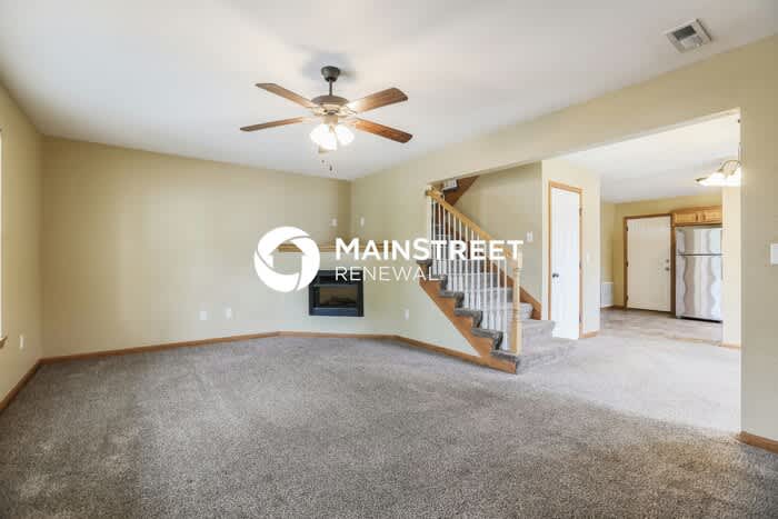 411 Northeast Wolf Creek Drive – photo 3
