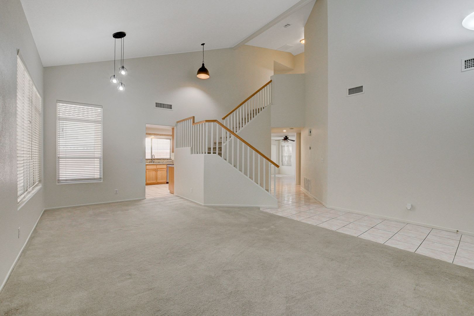 Beautiful 2 Story Home In Summerlin – photo 5