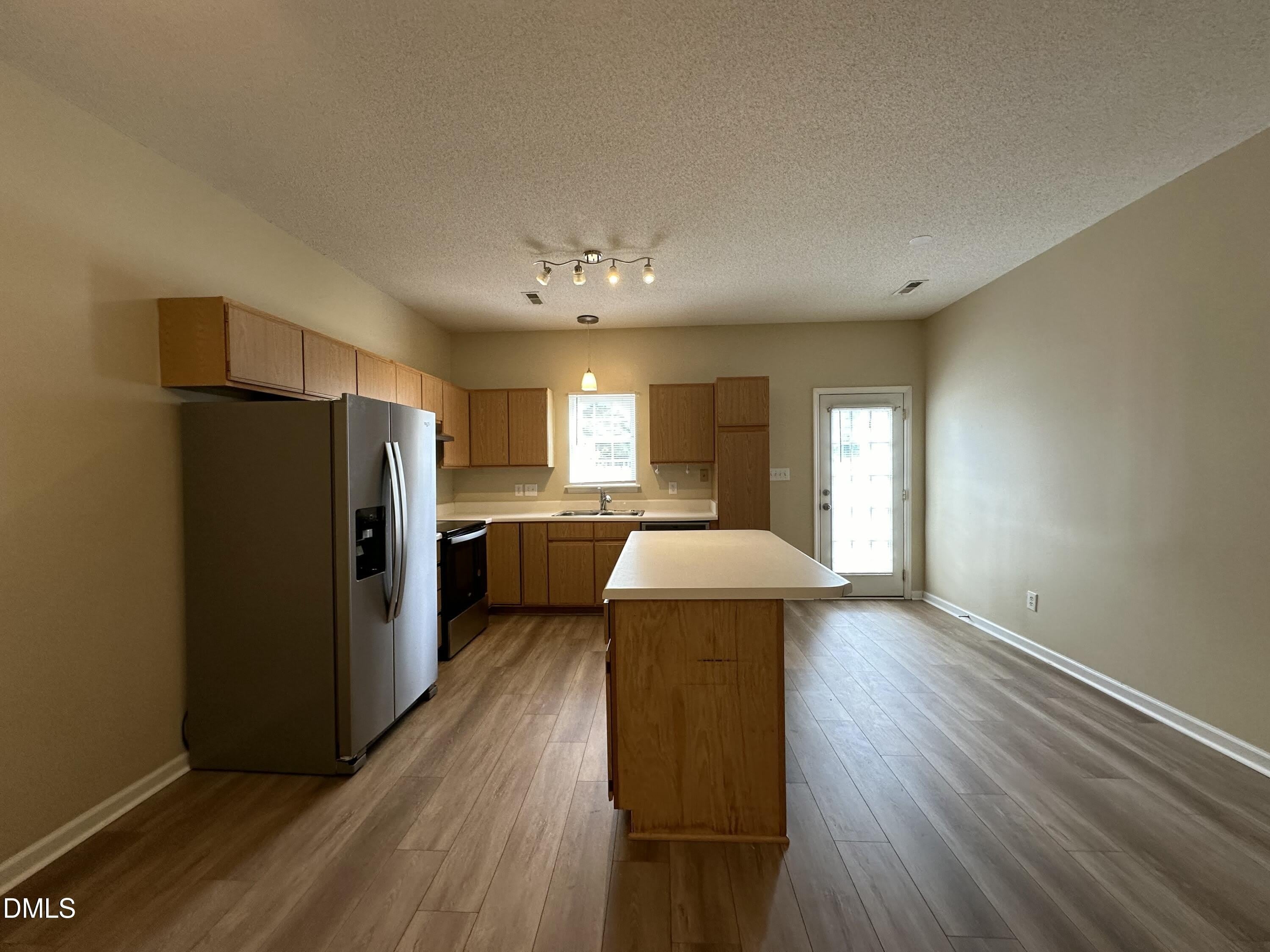 312 Commons Drive – photo 5