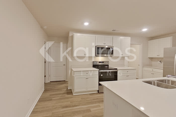 129 Inez Avenue – photo 4