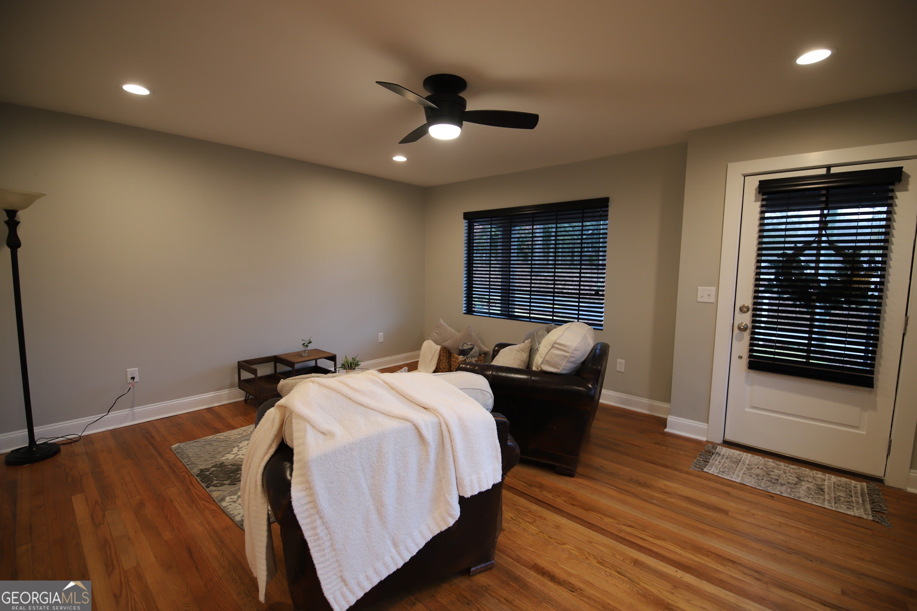 1007 Vernon Street – photo 4