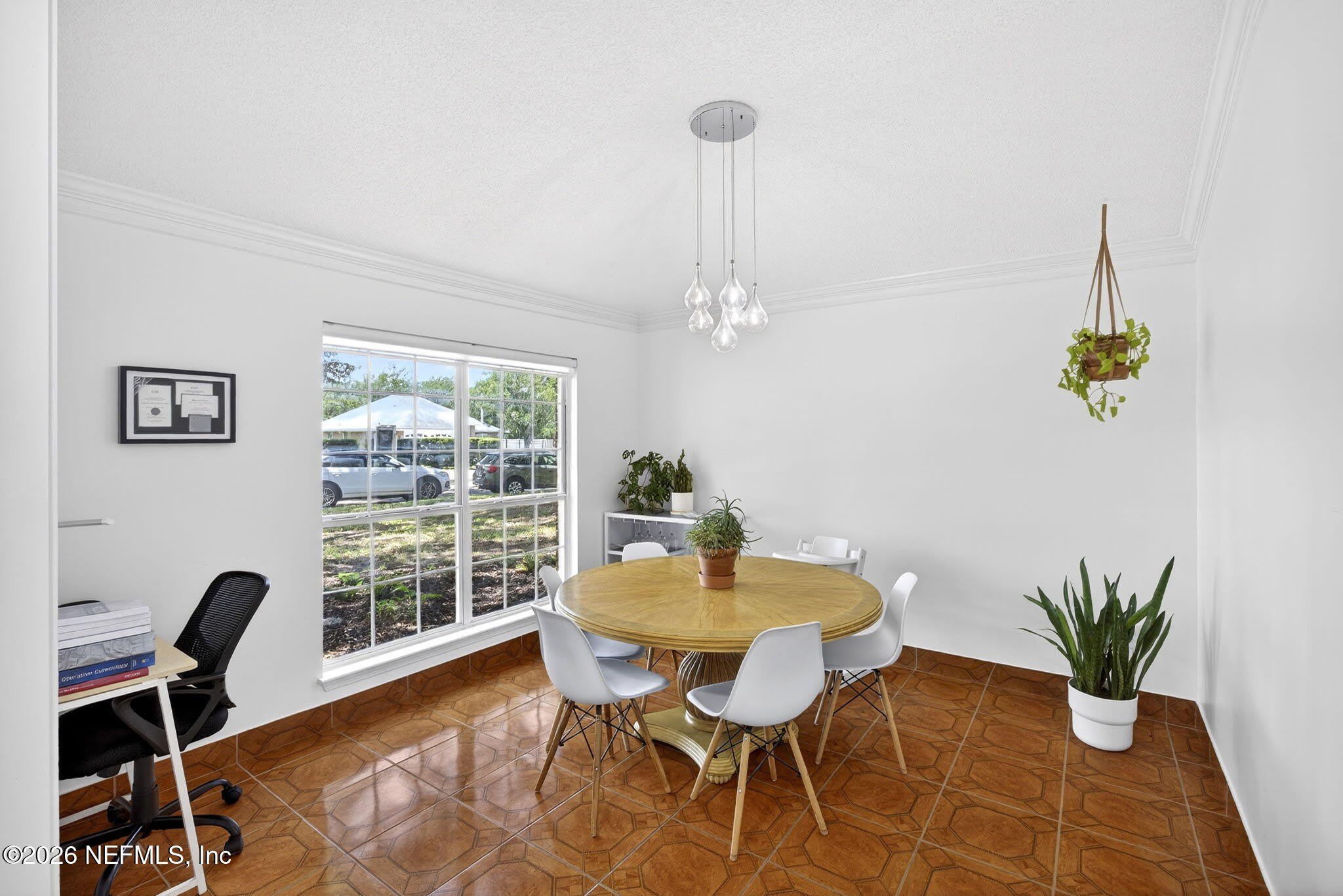 9515 BROKEN OAK Boulevard – photo 5