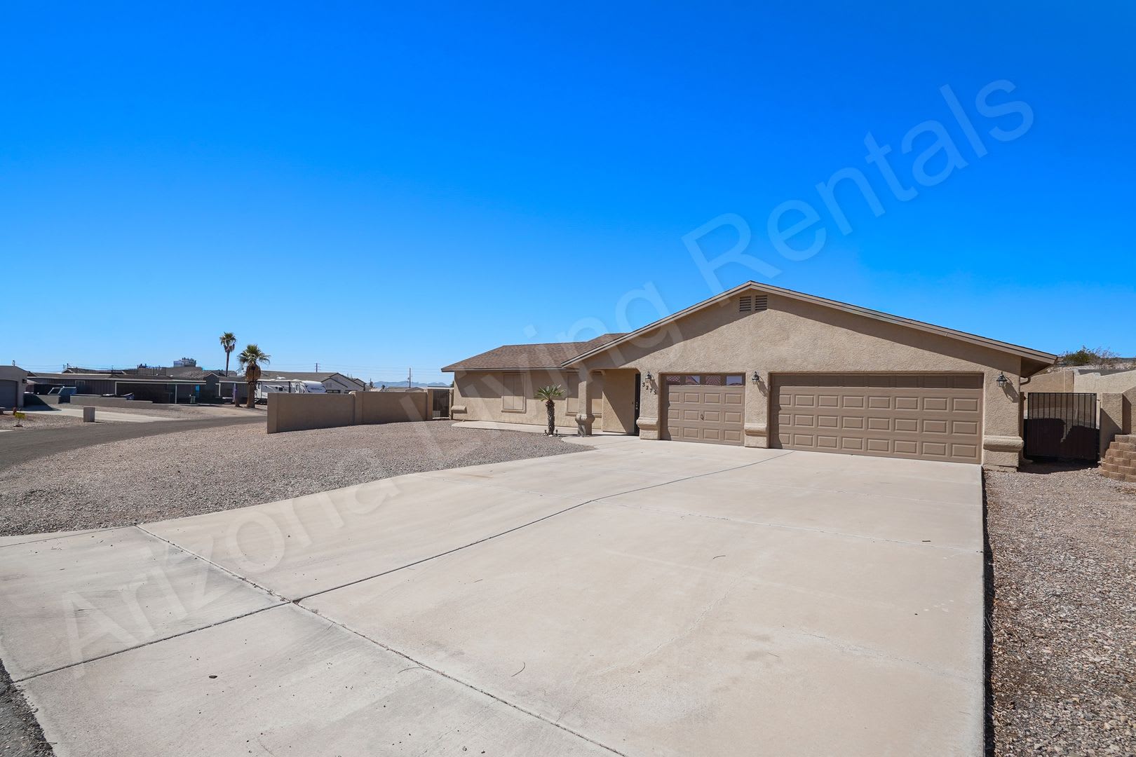 FURNISHED AVAILABLE OCTOBER 2026 – photo 2