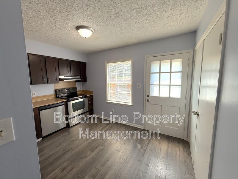 4633 Old Lantern Way – photo 2