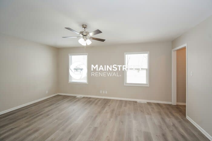 8123 Shottery Terrace – photo 4