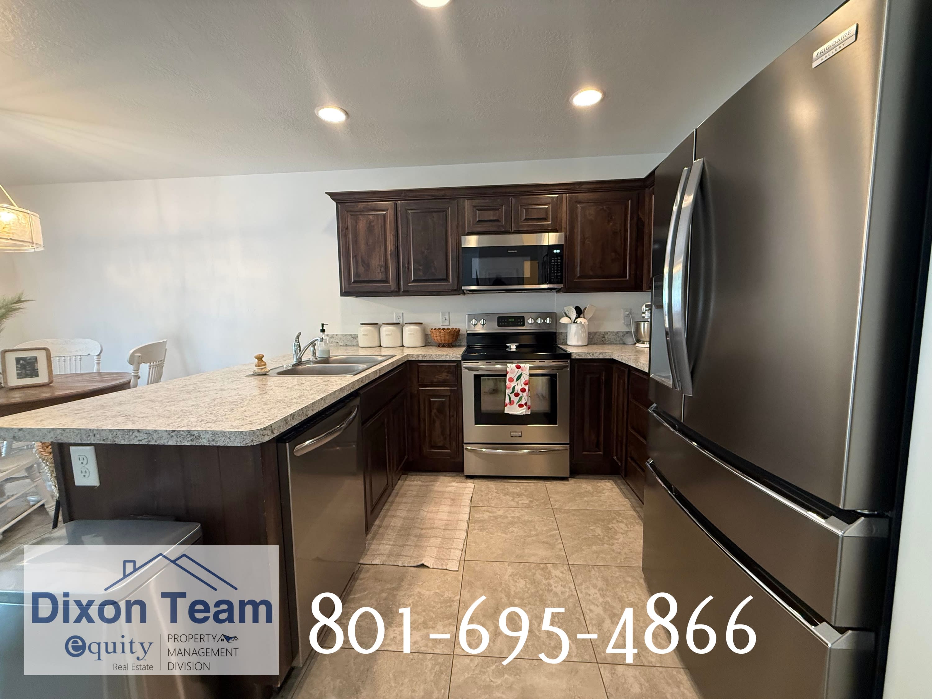 2390 S Knights Way – photo 3