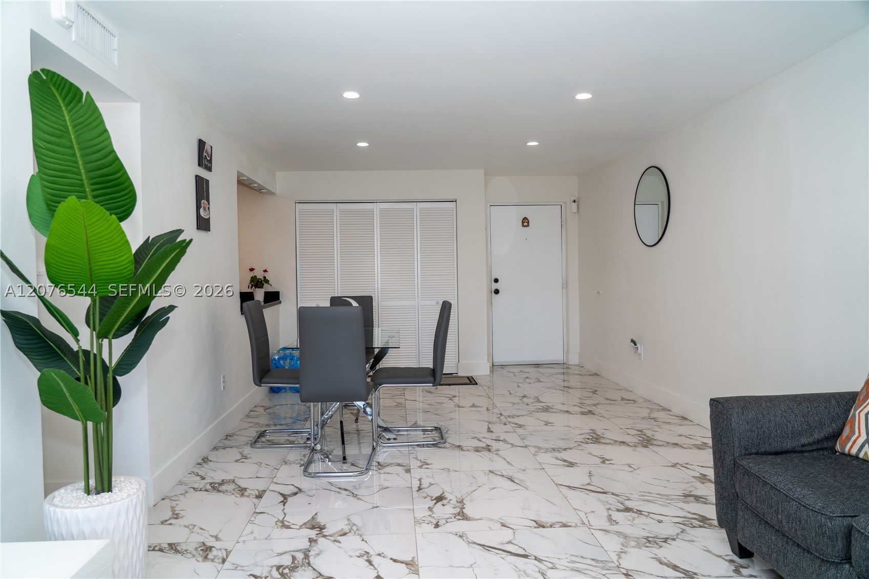 854 NW 87th Ave – photo 3