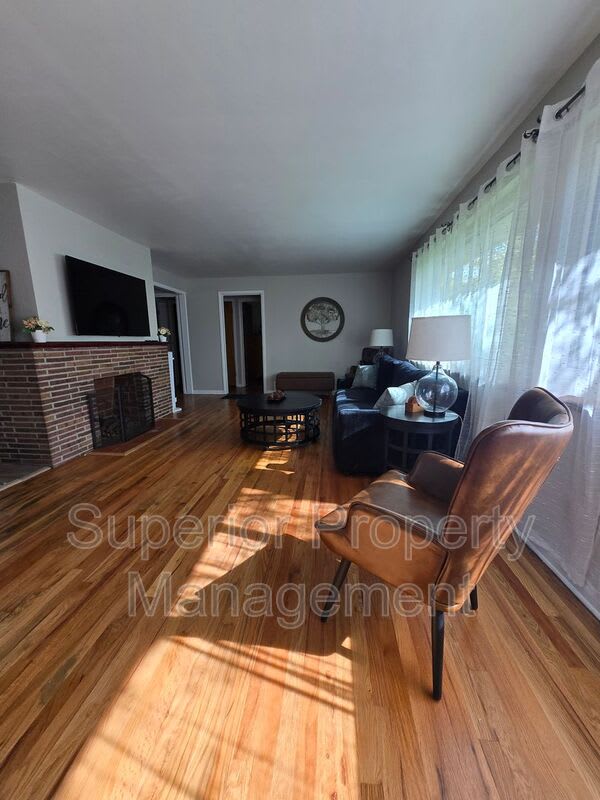 2781 Deming Blvd – photo 2