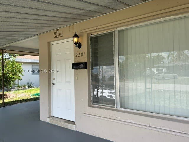 2201 N 57th Ave – photo 5