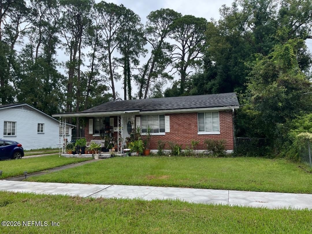 1077 Wolfe Street – photo 3