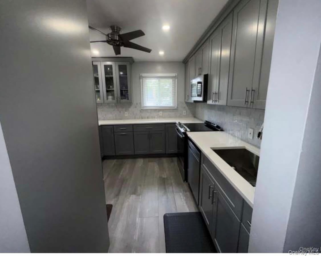 82 Schenectady Avenue – photo 2