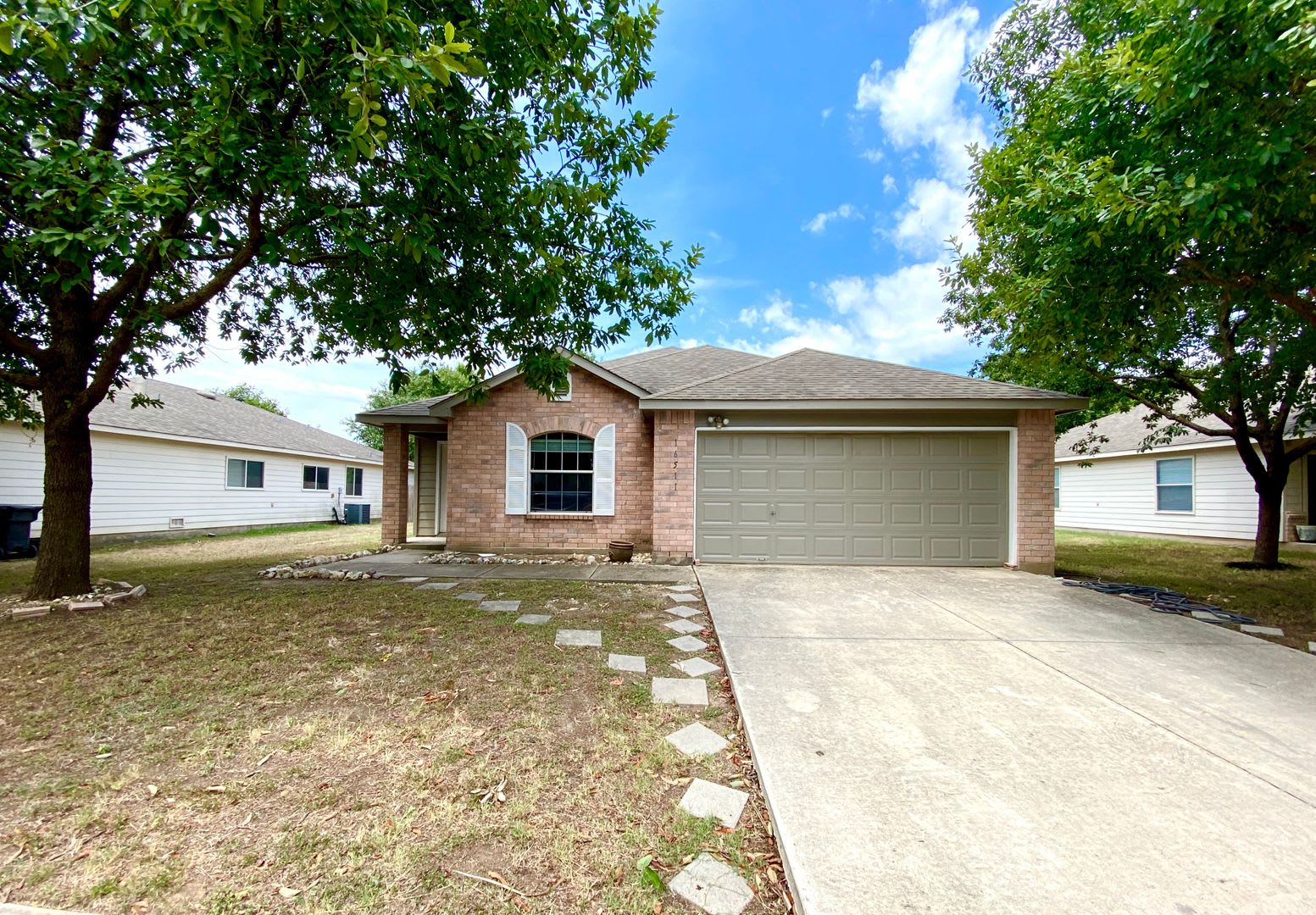 Welcome home to 16511 Caballo Valley! – photo 1