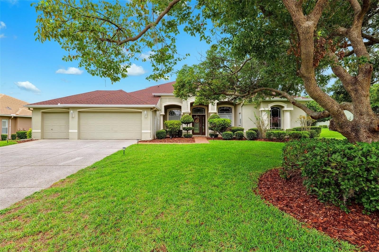 13049 Thoroughbred Drive – photo 2