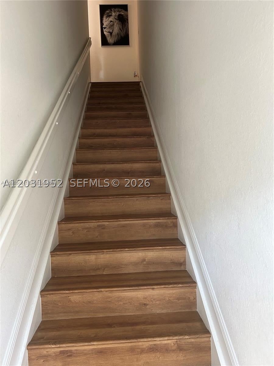 845 SW 147th Ave – photo 4