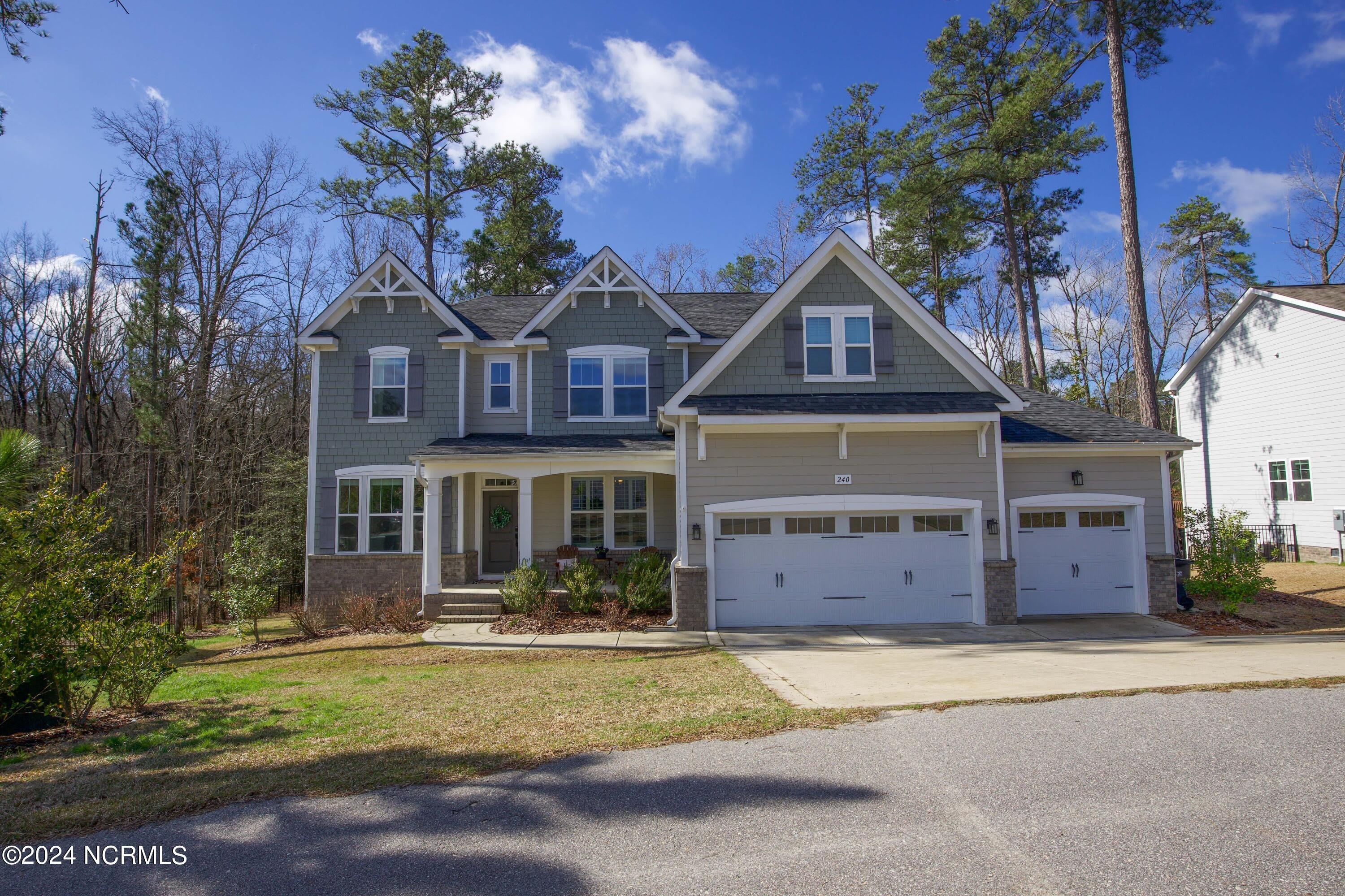 240 Parrish Lane – photo 1