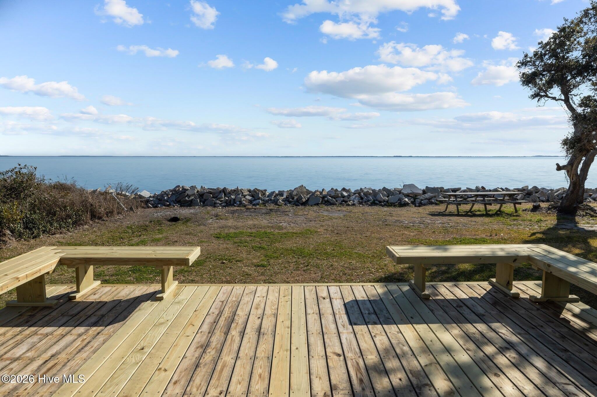 662 Island Road – photo 2