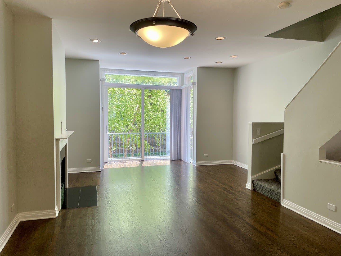 310 N Clinton Street – photo 2