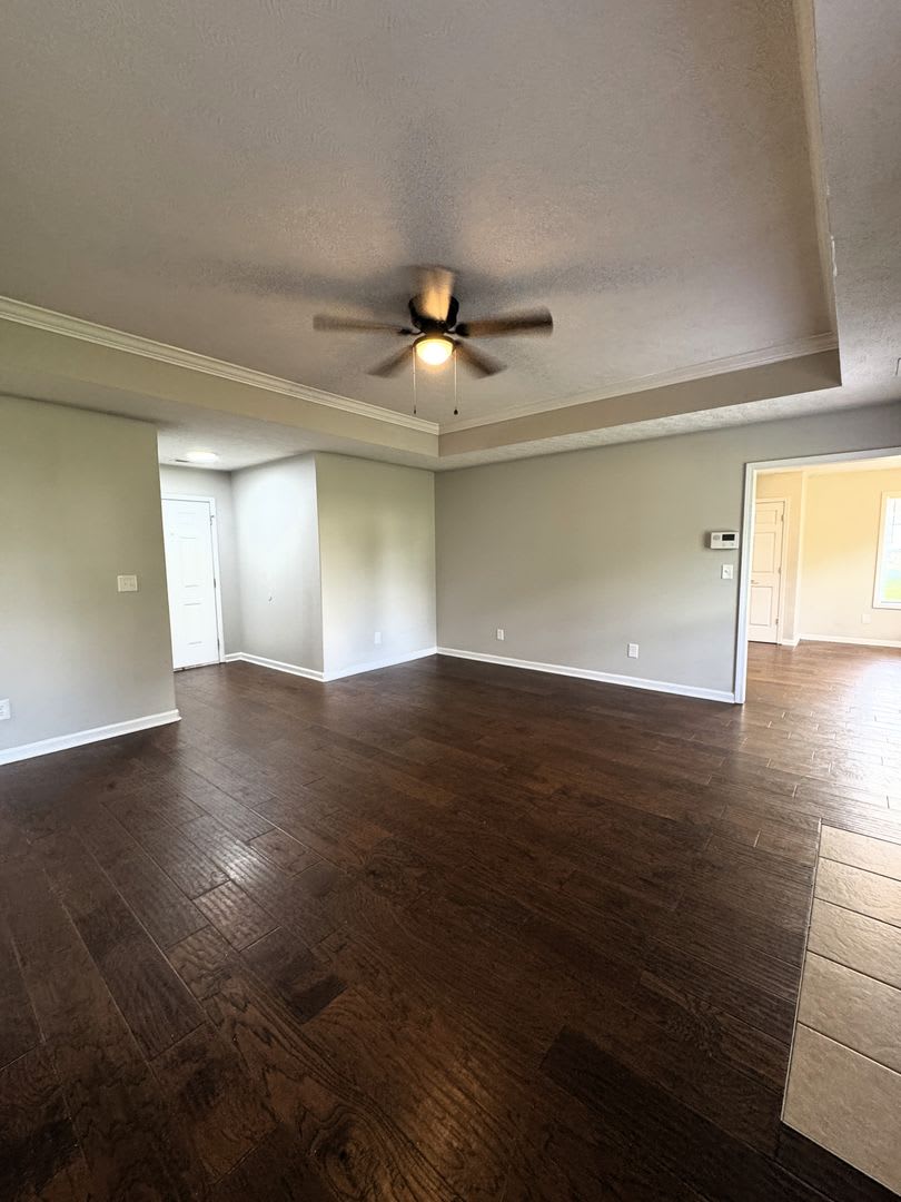 Move In Special: 1/2 Off 1st Month's Rent!! – photo 3