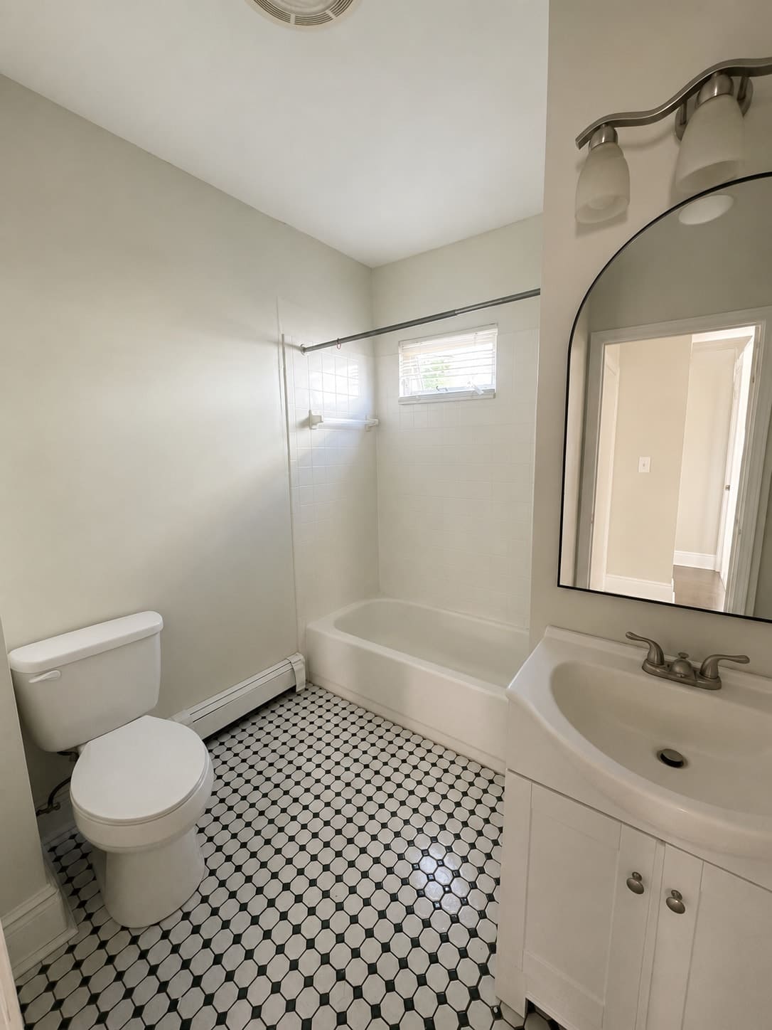 32 Gilmore St – photo 4